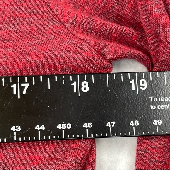 NFL Atlanta Falcons Shirt Womens Large Red Gonzalez 88 Long Sleeve Graphic‎ Tee - Picture 6 of 12